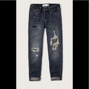 Abercrombie & Fitch Boyfriend Jeans